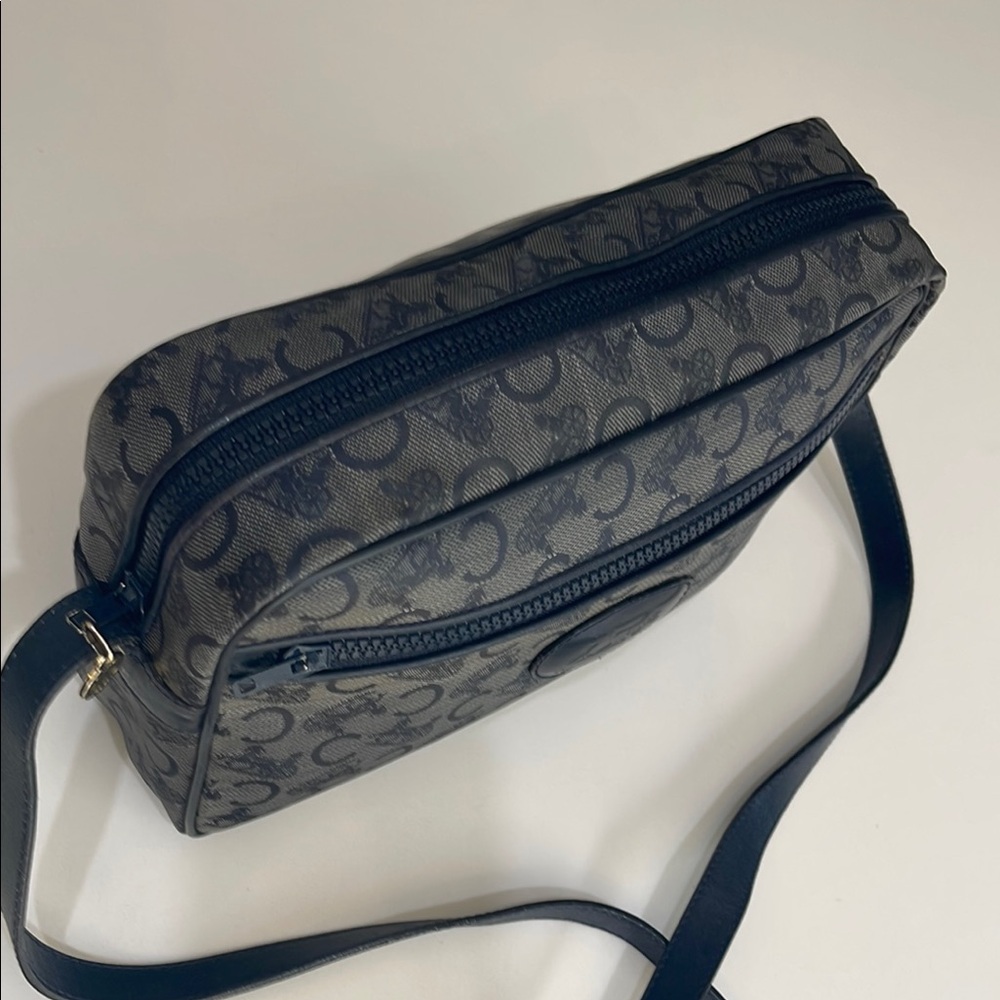 Rare Authentic Celine CC Logo Navy Vintage Shoulder Bag - Picture 9 of 16